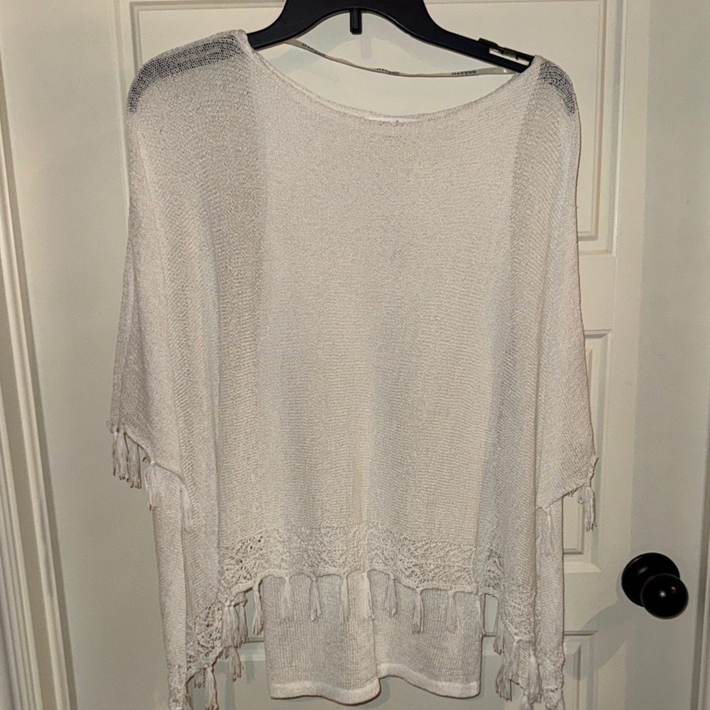 Peter Nygard Cream Poncho with Fringe Accents